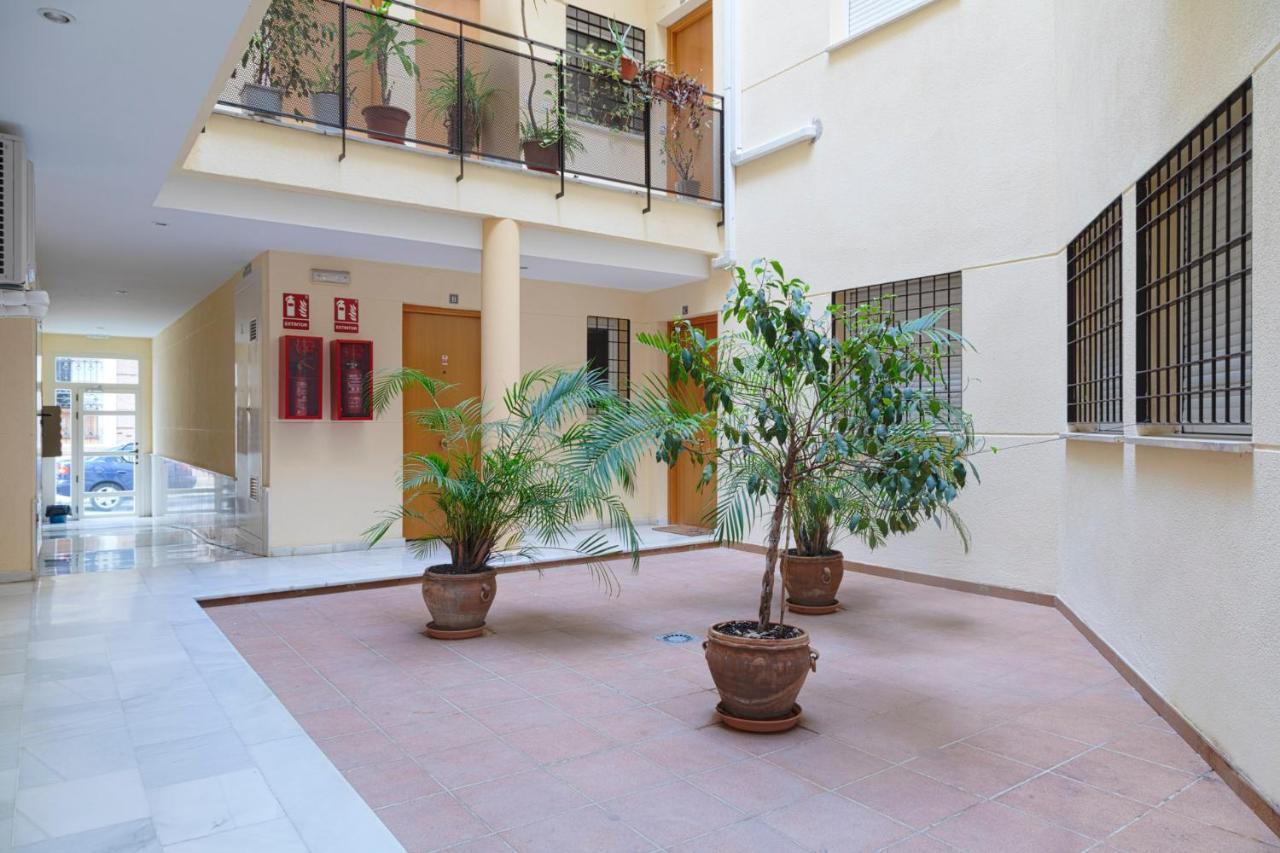 Suncity Studio Pena Malaga Luaran gambar